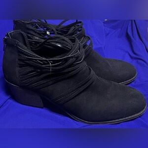 Fergalicious By Fergie Black Zip Back Barley Booties Boots Women's Size 11